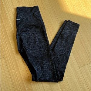 K-DEER LEGGING